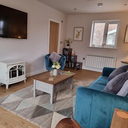 Begonia Cottage Briston Esterno foto