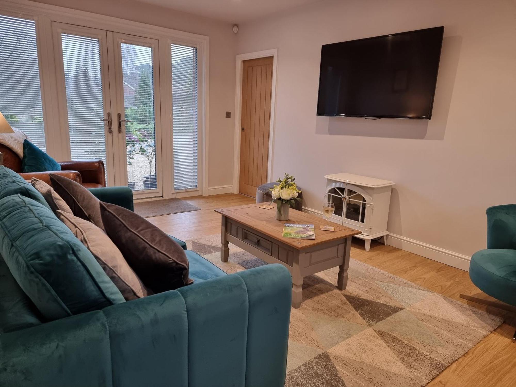 Begonia Cottage Briston Esterno foto